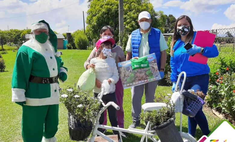 Entrega de regalos Tenjo