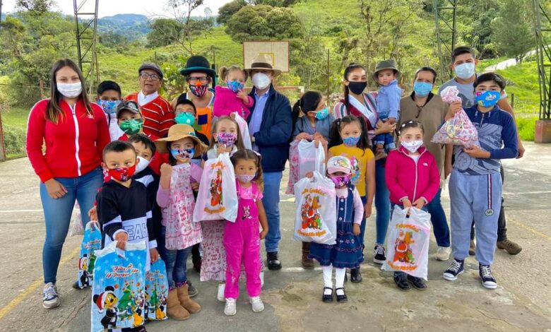 Entrega de regalos Choachí