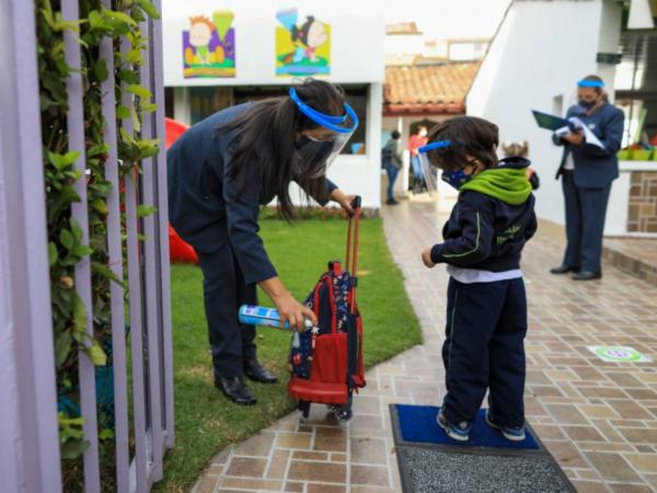 Tomada de El Tiempo - Regreso a clases