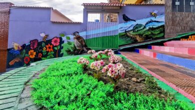 Cien comerciantes caqueceños están fortaleciendo el turismo en su municipio a través del muralismo
